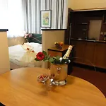 马拉斯德拉娜酒店 4*