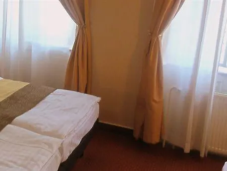 Mala Strana Hotell