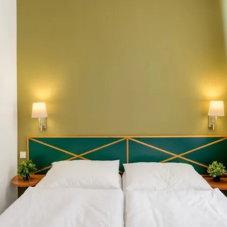 Hotel Mala Strana 4*