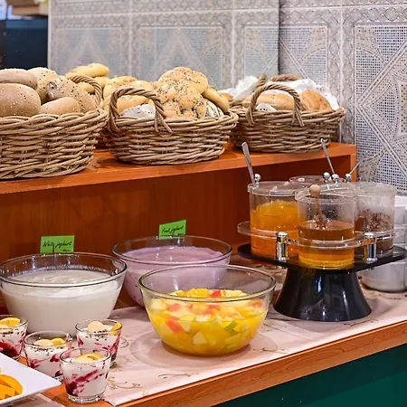 Mala Strana Hotel 4*
