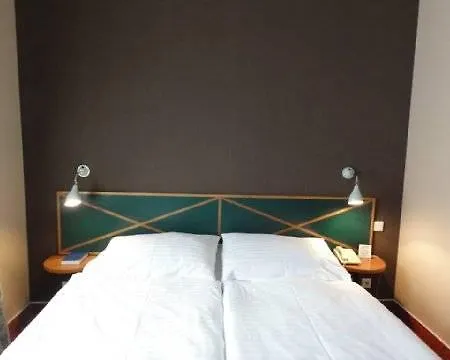 Malá Strana 4*