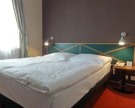 Hotel Malá Strana 4*