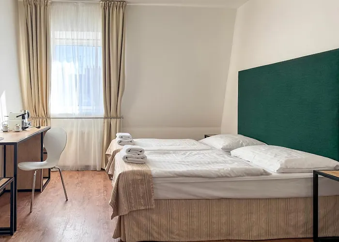 Hotel Mala Strana 4*