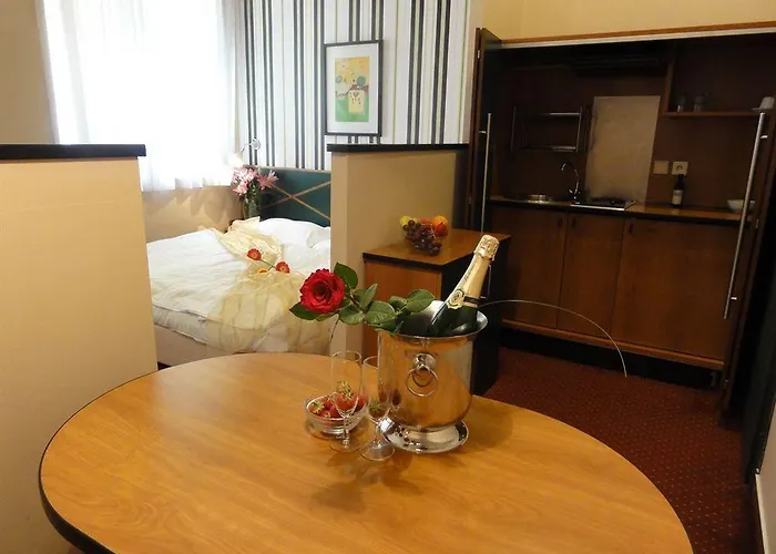 Mala Strana 4*