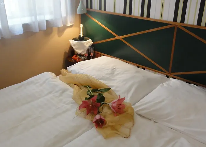 Mala Strana 4*
